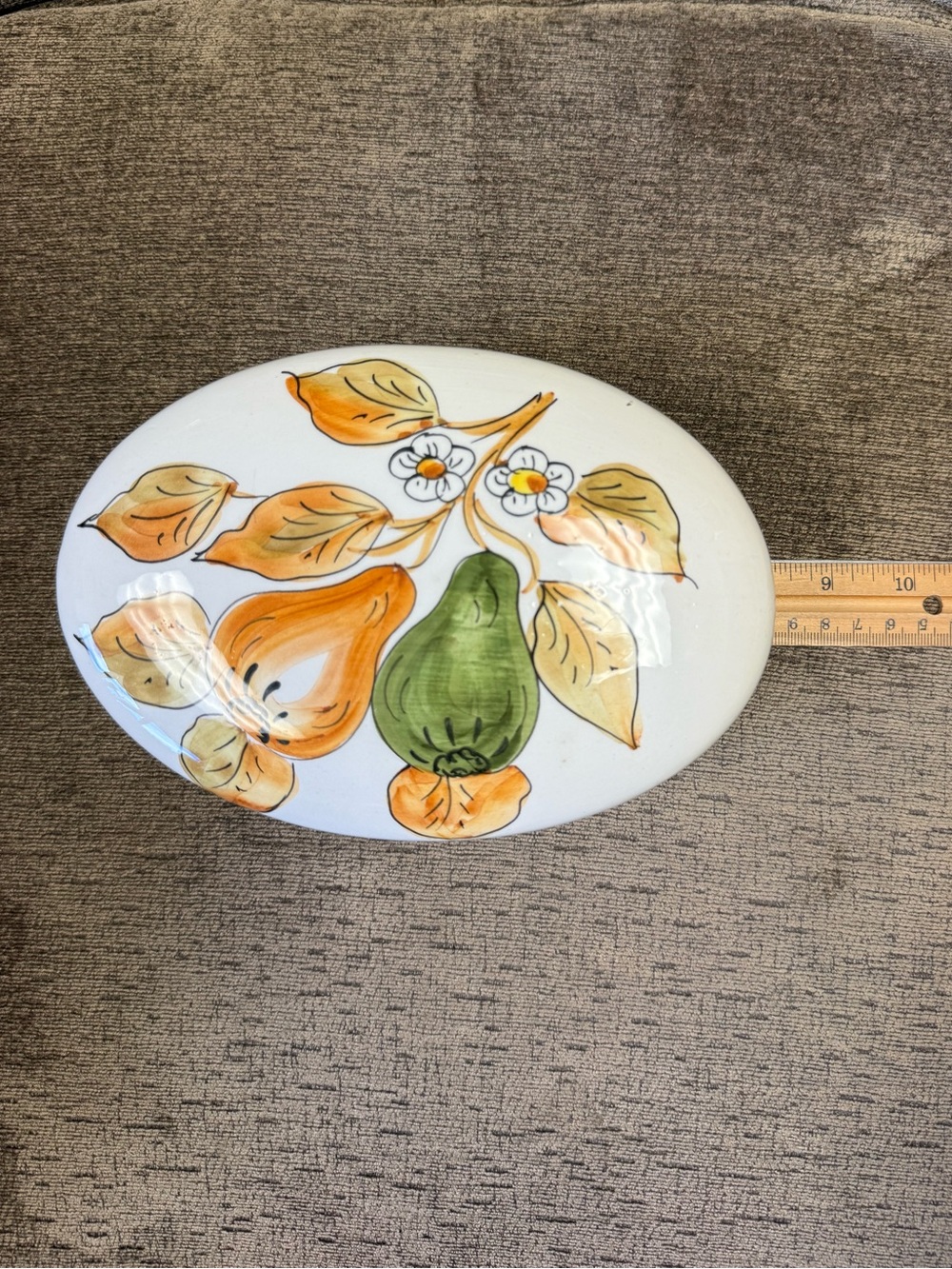 Vintage Hand-Painted Italian Ceramic Large Oval Trinket Box with Fruit Motif - Picture 8 of 10